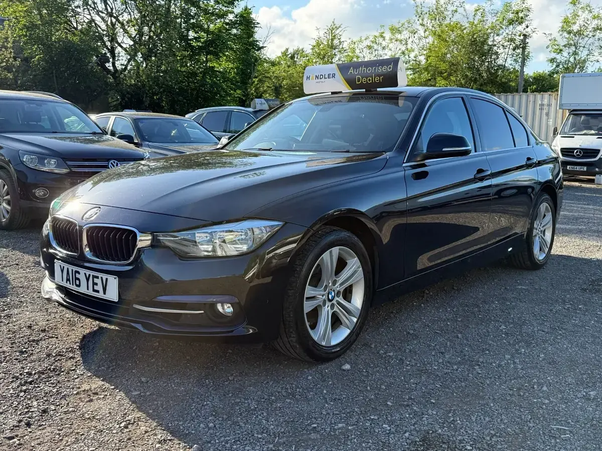 Used BMW 320 Sport Line 184 HP (135 kW) 2016 Black Sedan