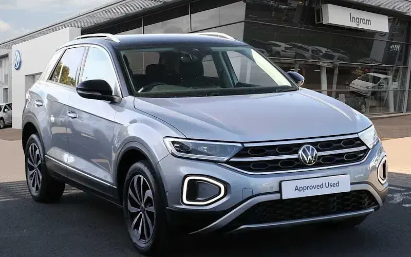 Usado VW T-Roc Style 110 HP (80 kW) 2024 SUV