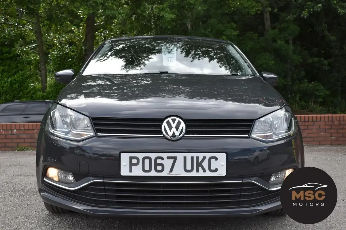 Used VW Polo Edition 90 HP (66 kW) 2017 Grey Hatchback