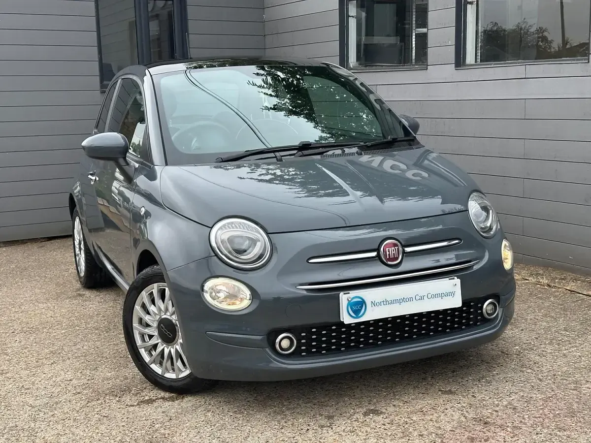 Used Fiat 500 Lounge 70 HP (51 kW) 2020 Grey Hatchback