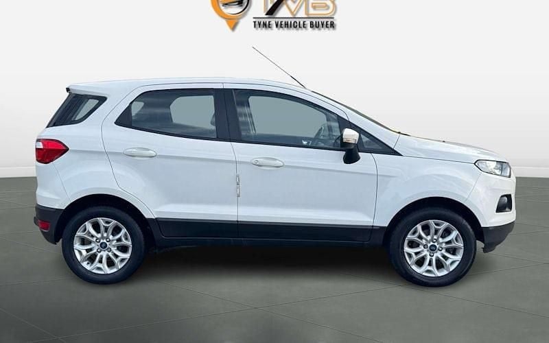 Used Ford Ecosport Zetec 111 HP (81 kW) 2017 White SUV