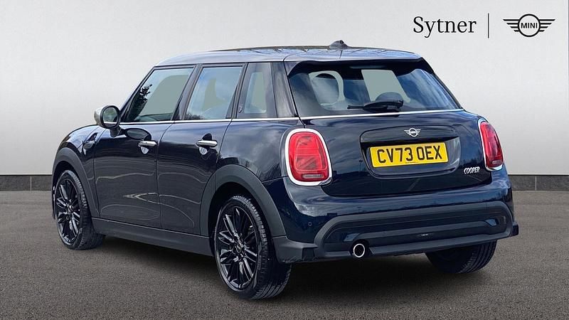 Used Mini Cooper Exclusive 134 HP (98 kW) 2023 Black Hatchback