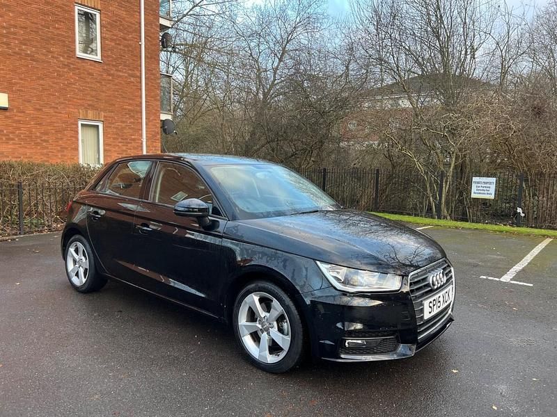 Used Audi A1 Sportback Sport 125 HP (91 kW) 2015 Black Hatchback