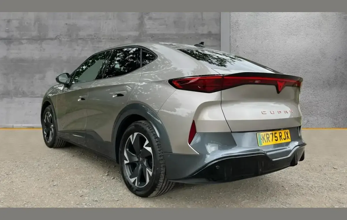 Used Cupra Tavascan 210 kW (286 HP) 2025 Beige SUV