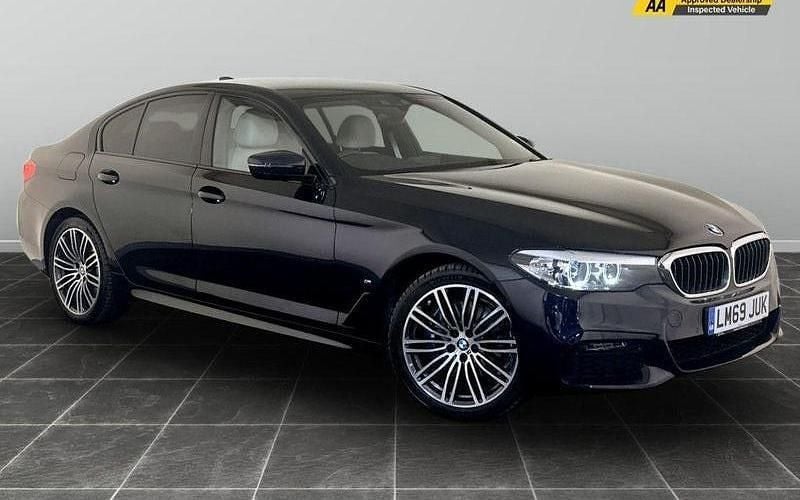 Black Used 2019 BMW 530e M Sport Sedan | £18,495 (Good price) - Image 1/2