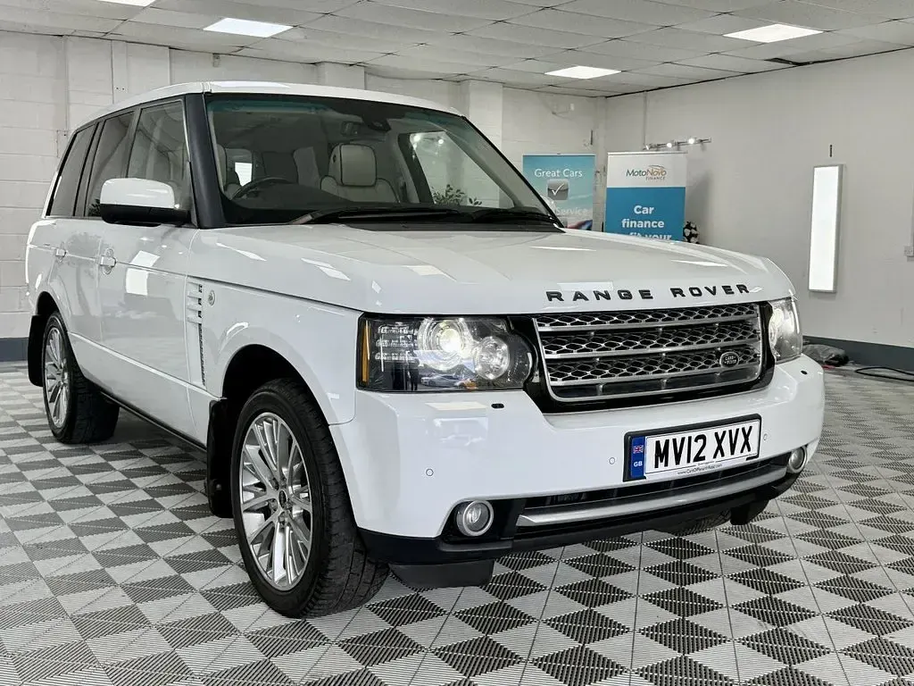 Used Land Rover Range Rover 313 HP (230 kW) 2012 White SUV