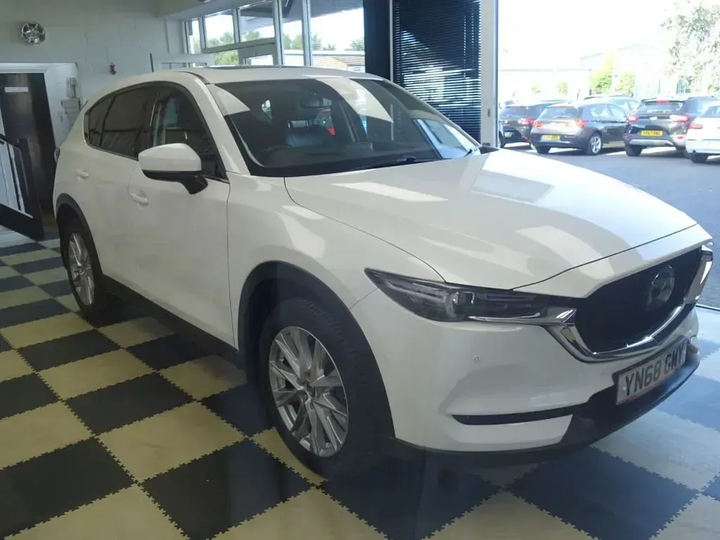 Used Mazda CX-5 Inclusive 184 HP (135 kW) 2018 White SUV