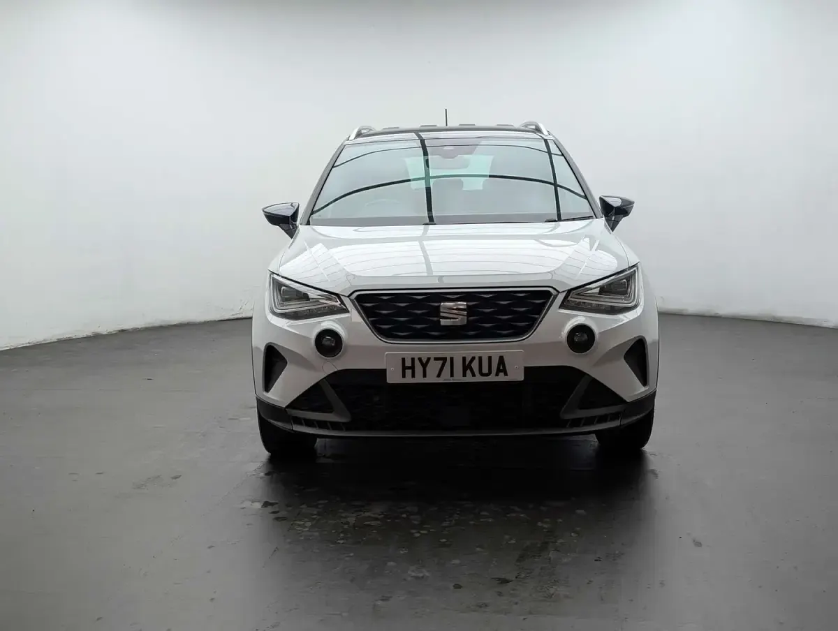 Used Seat Arona FR 2021 White SUV