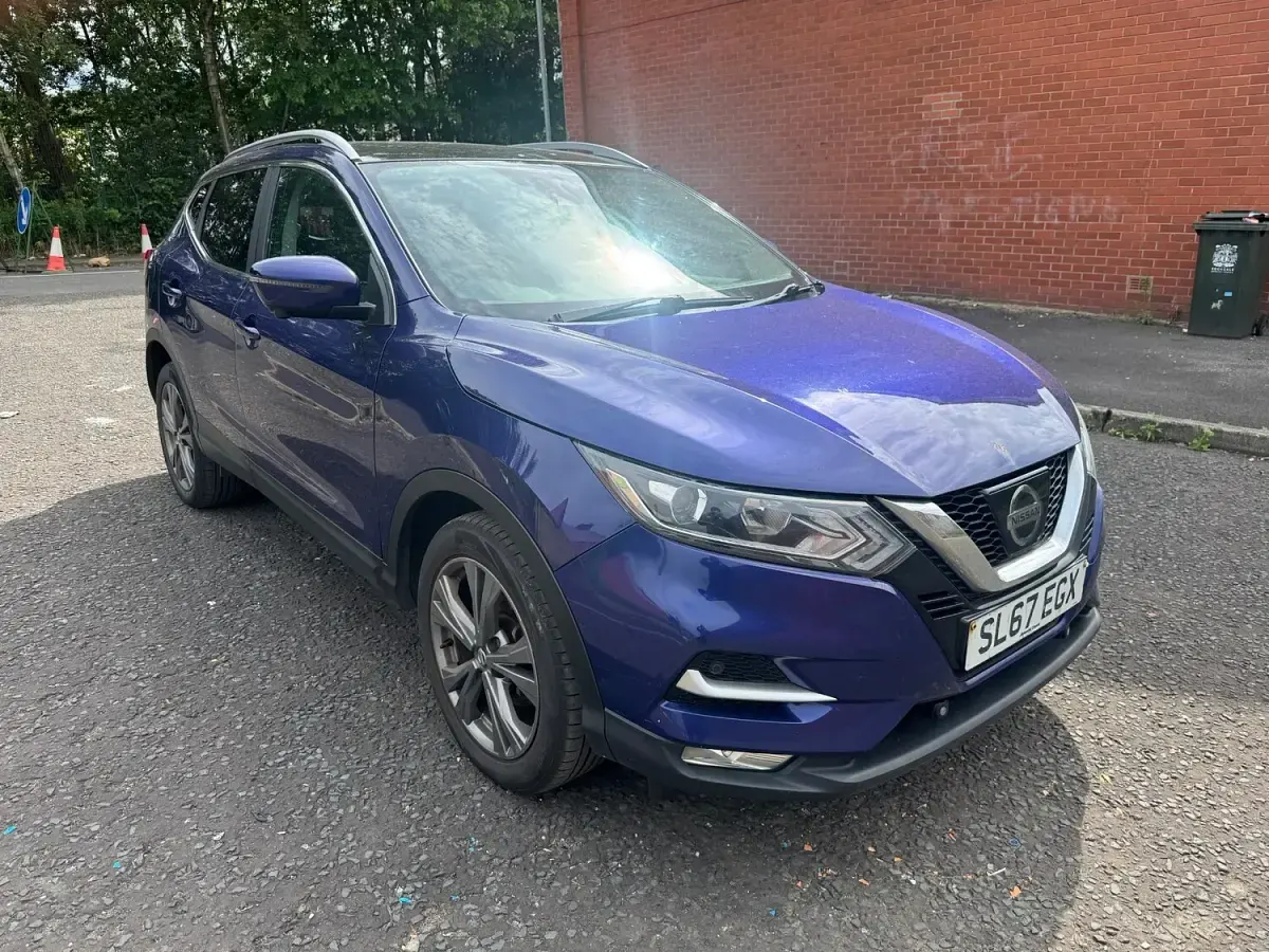 Used Nissan Qashqai N-Connecta 2017 Blue SUV