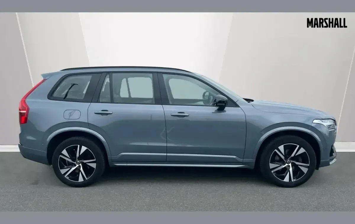Used Volvo XC90 Plus 235 HP (172 kW) 2023 Grey SUV