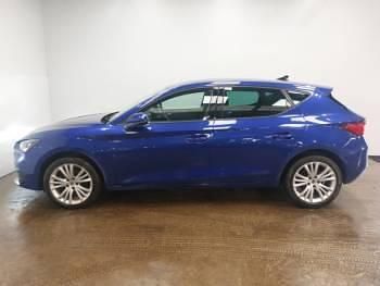 Used Seat Leon SE Dynamic 110 HP (80 kW) 2020 Blue Hatchback