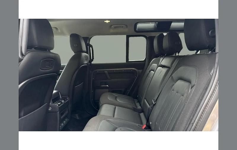 Used Land Rover Defender S 237 HP (174 kW) 2020 Grey SUV