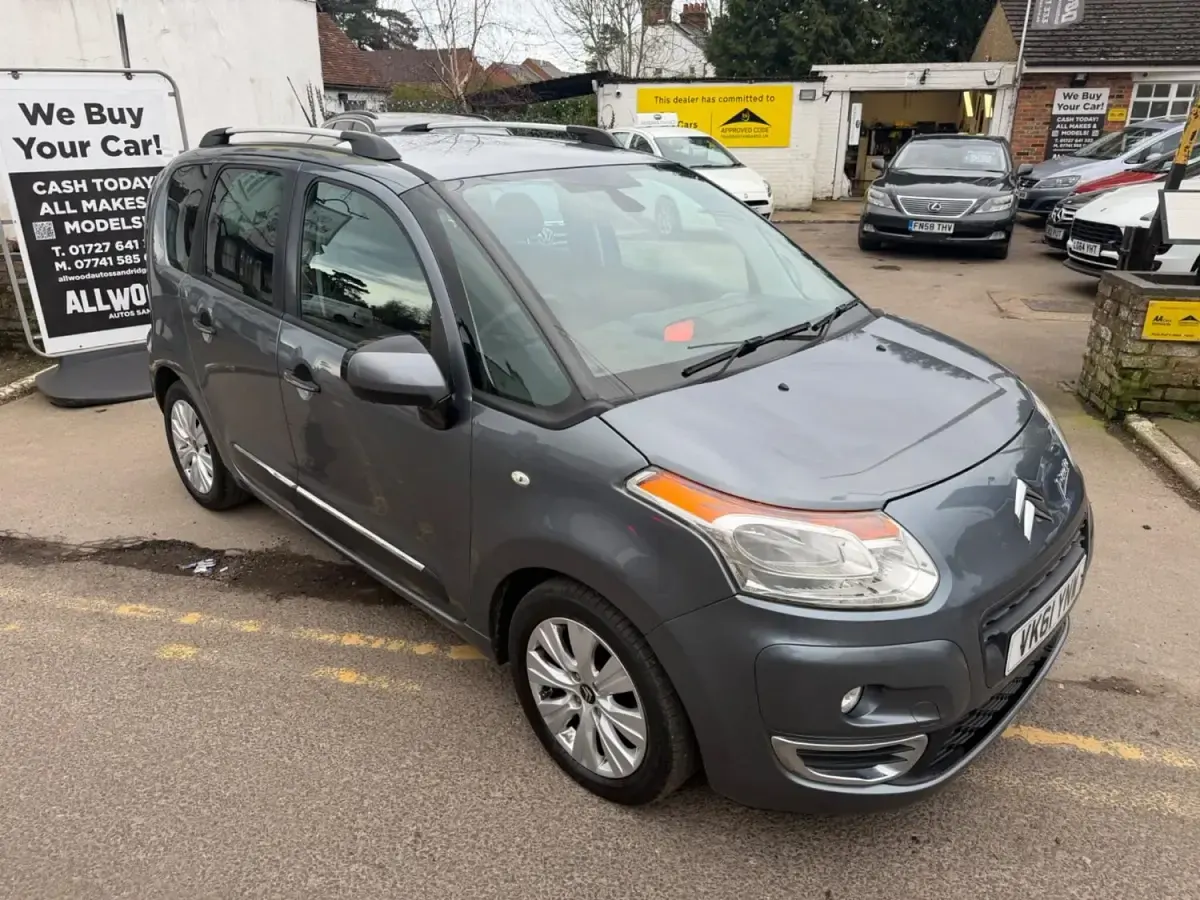 Używany Citroën C3 Picasso Exclusive 90 KM (66 kW) 2011 Szary Minivan