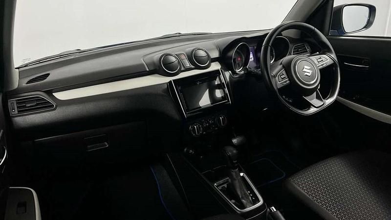 Used Suzuki Swift SZ-T 83 HP (61 kW) 2021 Blue Hatchback