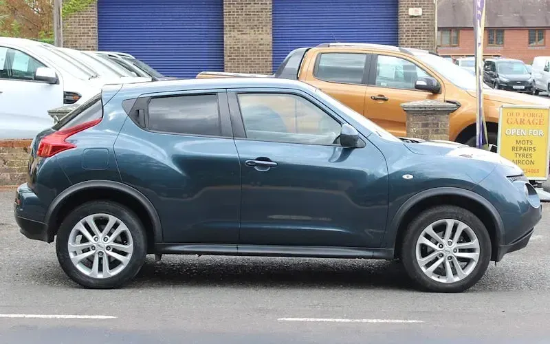 Used Nissan Juke Acenta 117 HP (86 kW) 2013 Blue SUV
