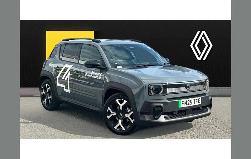Grey Used 2025 Renault R4 Komfort SUV | £25,474 - Image 1/4