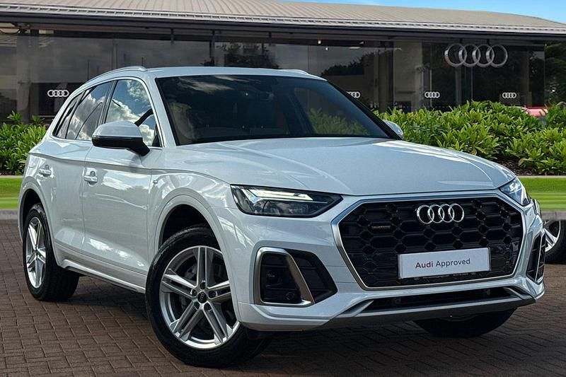 White Used 2024 Audi Q5 S-Line SUV | £33,980 (Good price) - Image 1/4