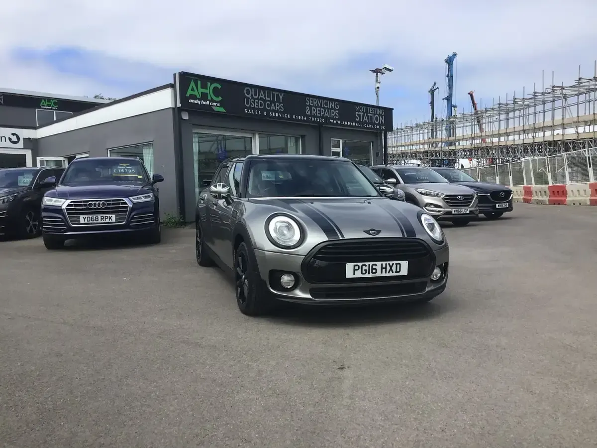 Used Mini Cooper Clubman 150 HP (110 kW) 2016 Silver Estate