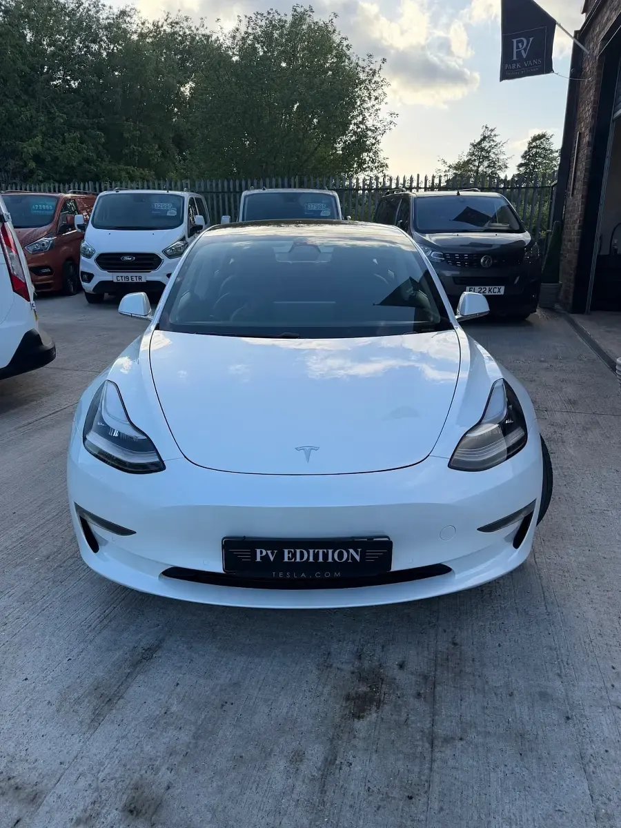 Used Tesla Model 3 Performance 461 kW (627 HP) 2020 White Sedan