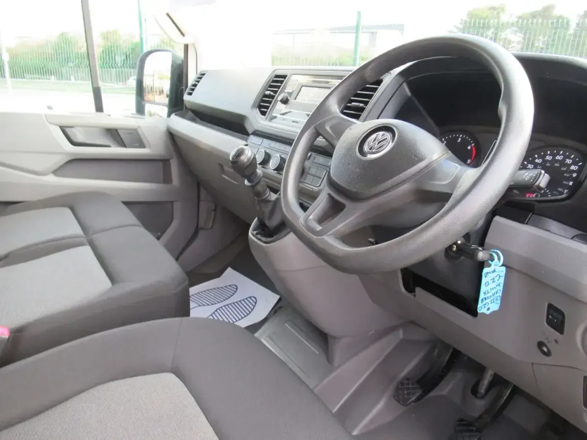 Used VW Crafter Startline 140 HP (102 kW) 2022 White Van