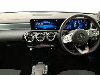 Gebraucht Mercedes CLA220 AMG Line Premium Plus 190 PS (139 kW) 2023 Grau Limousine