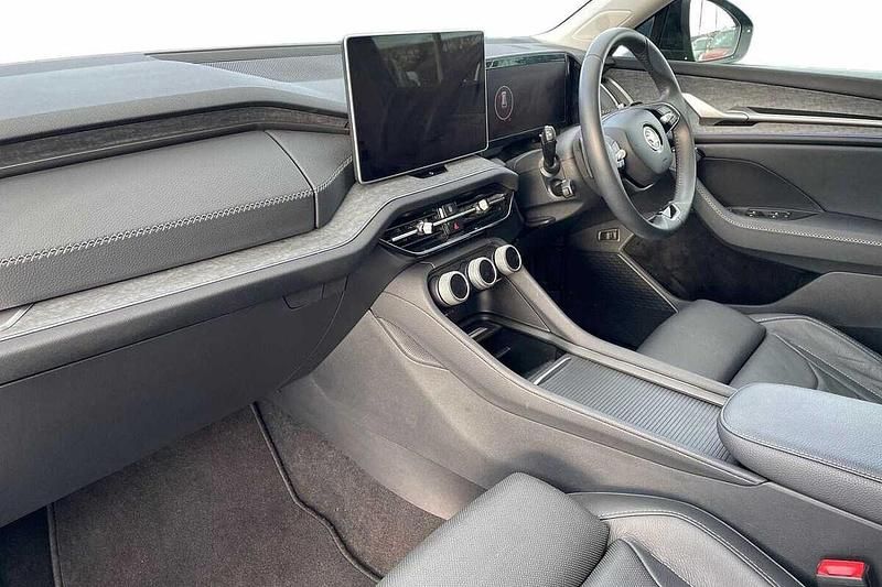 Used Skoda Kodiaq SE L 110 HP (80 kW) 2024 Black SUV