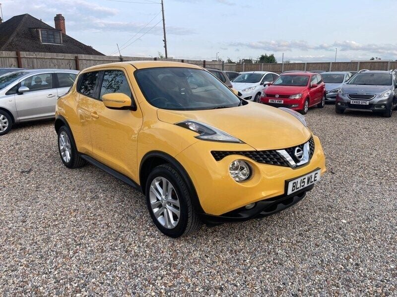Yellow Used 2015 Nissan Juke Acenta Premium SUV | £3,899 (Good price) - Image 1/4