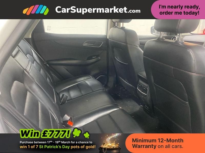 Used MG HS Excite 2023 White SUV