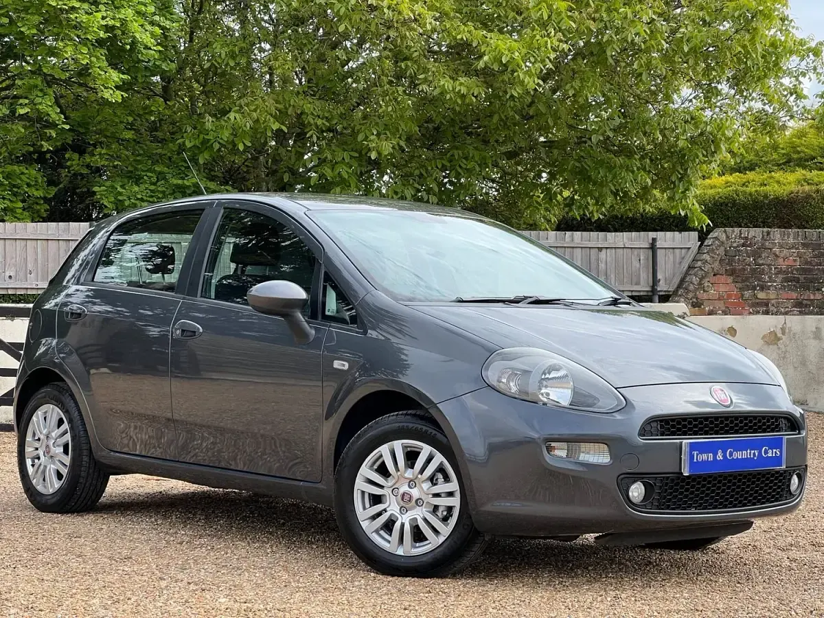 Used Fiat Punto Easy 69 HP (50 kW) 2014 Grey Hatchback