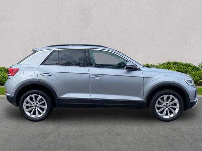Used VW T-Roc Match 150 HP (110 kW) 2025 Silver SUV