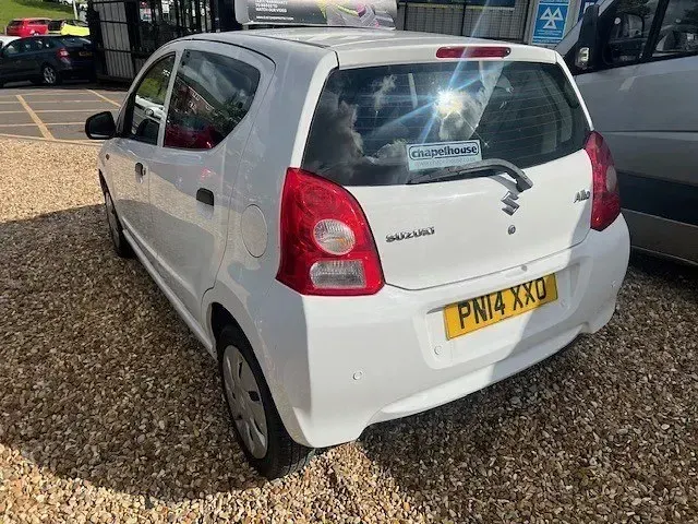 Używany Suzuki Alto 68 KM (50 kW) 2014 Biały Hatchback