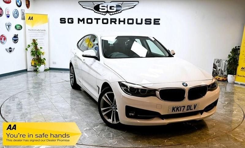 Used BMW 320 Gran Turismo Sport Line 190 HP (139 kW) 2017 White Hatchback