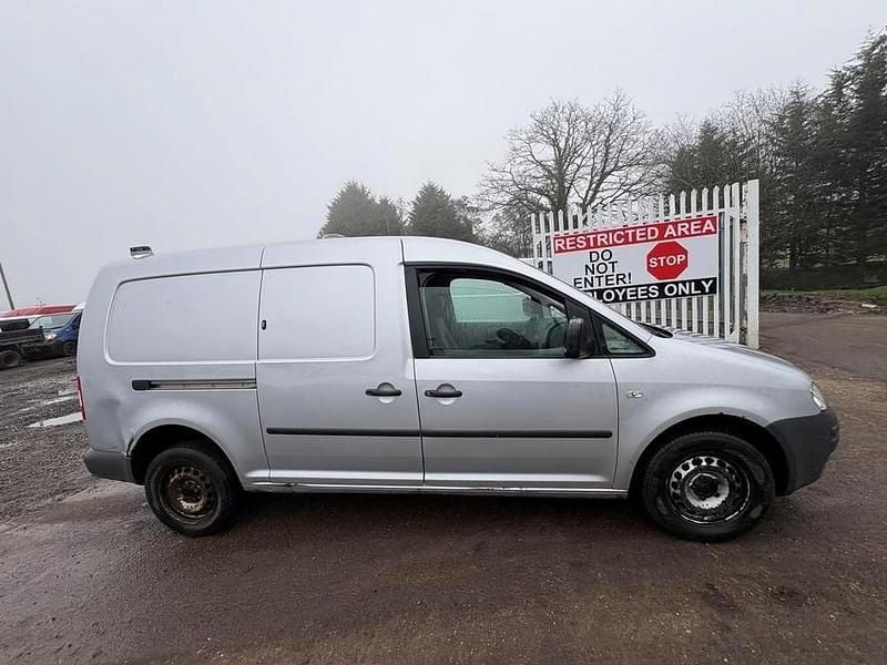 Used VW Caddy Maxi 104 HP (76 kW) 2010 Silver MPV