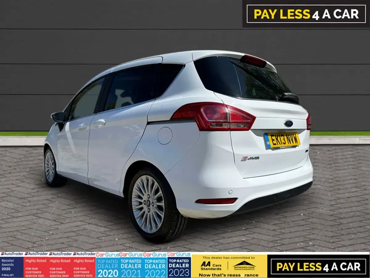 Usado Ford B-MAX Titanium 100 HP (73 kW) 2013 Branco Monovolume