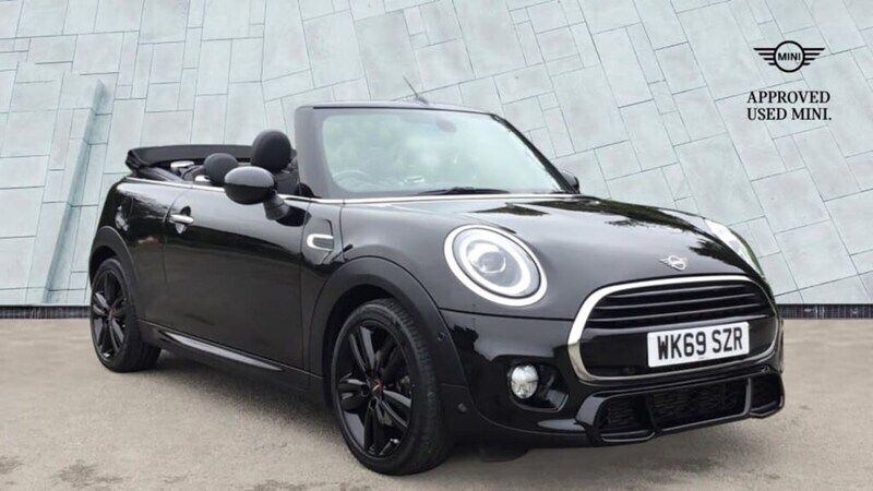 Black Used 2019 Mini Cooper Sport Hatchback | £15,990 (Fair price) - Image 1/4