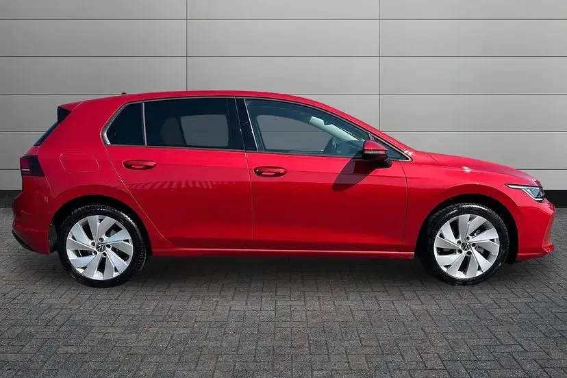 Used VW Golf VIII Match 150 HP (110 kW) 2025 Kings red Hatchback