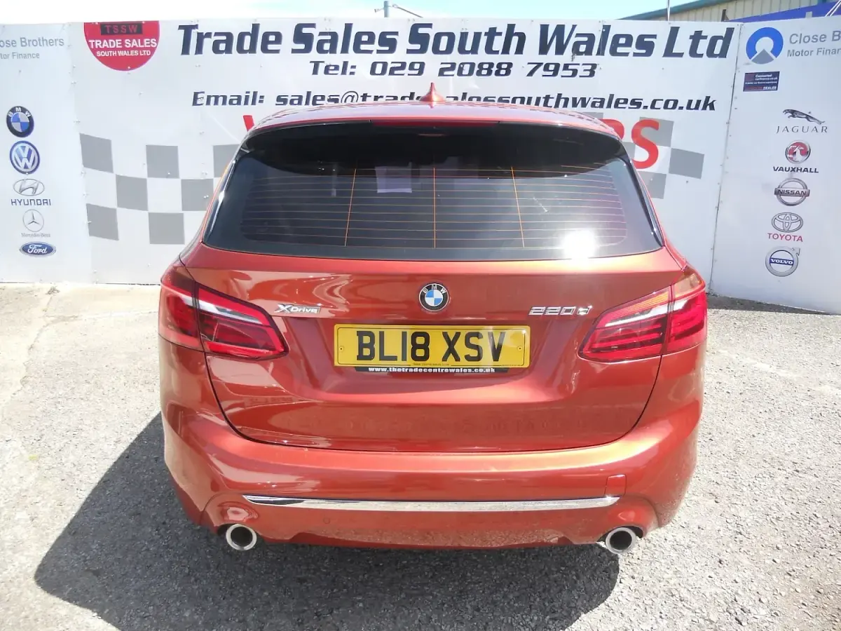 Used BMW 220 Luxury Line 2018 Orange Hatchback