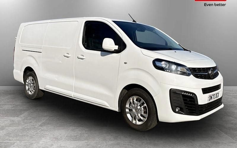 Used Vauxhall Vivaro Sportive 101 HP (74 kW) 2022 MPV