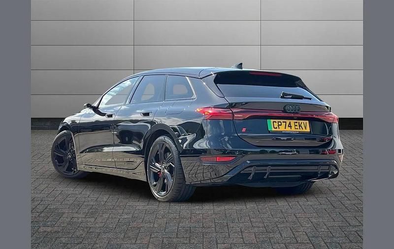 Used Audi S6 Comfort 496 HP (364 kW) 2025 Black Estate