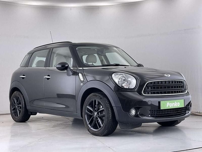 Grey Used 2015 Mini Cooper D Countryman SUV | £7,670 (Fair price) - Image 1/4