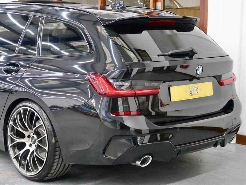 Used BMW 320 M Sport 190 HP (139 kW) 2025 Black Estate