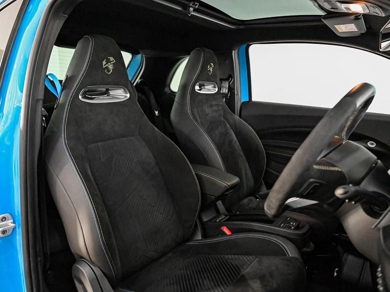 Used Abarth 500e Scorpionissima 114 kW (155 HP) 2024 Hatchback