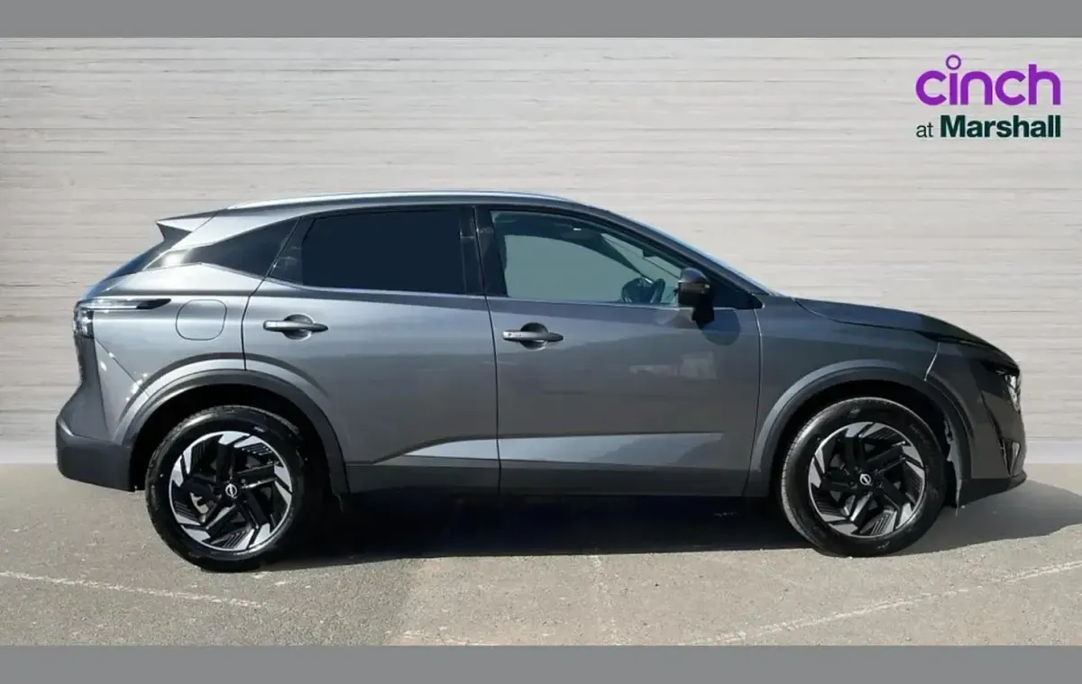 Used Nissan Qashqai N-Connecta 138 HP (101 kW) 2024 Grey SUV