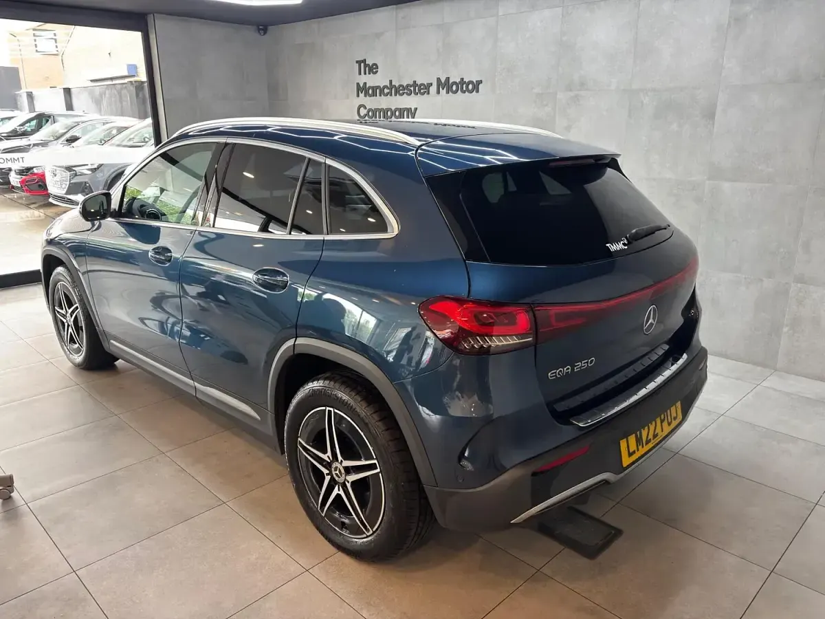 Used Mercedes EQA250 AMG line 139 kW (190 HP) 2022 Blue SUV