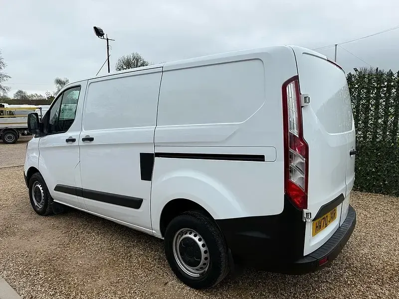 Usado Ford Transit Custom 130 HP (95 kW) 2020 Branco Van