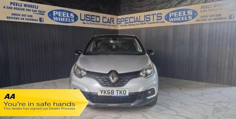 Used Renault Captur Play 90 HP (66 kW) 2018 Silver SUV