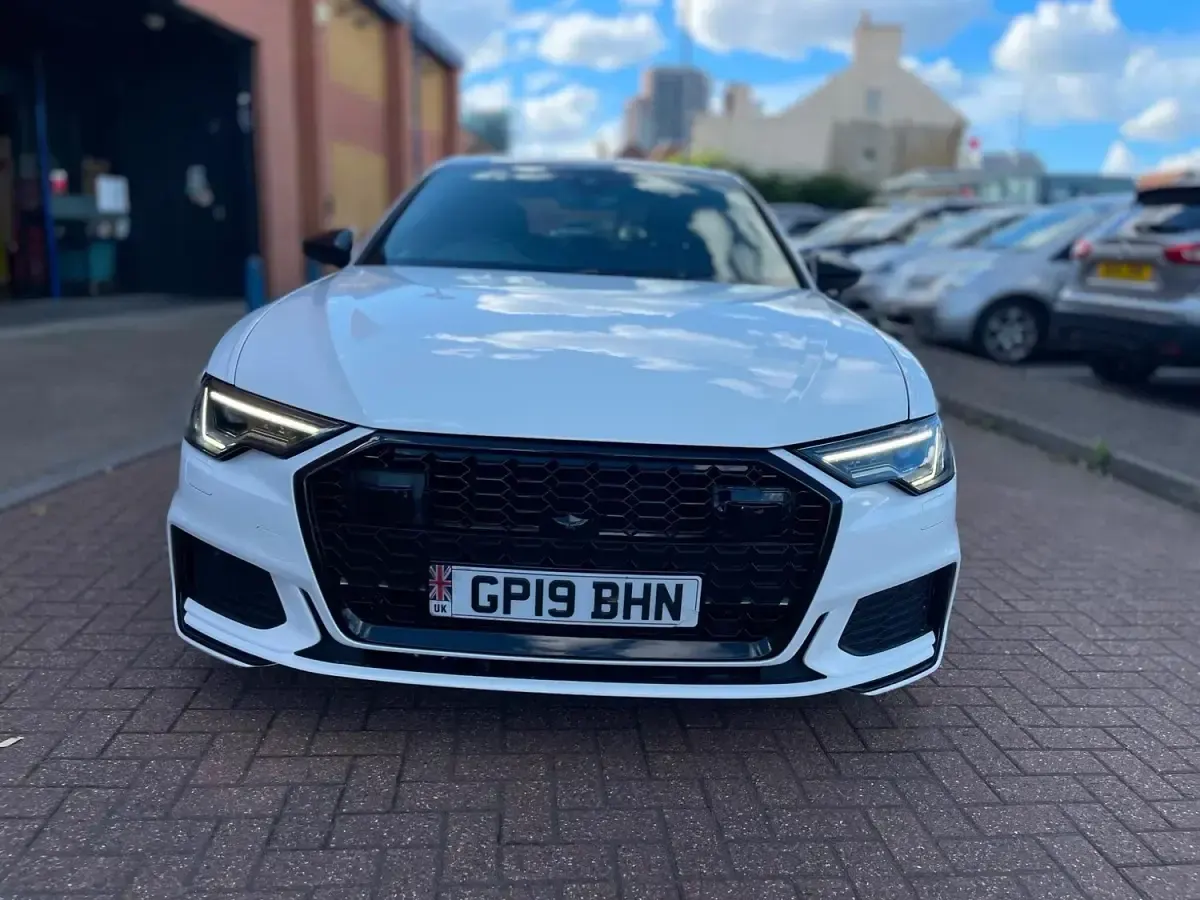 Used Audi A6 S-Line 204 HP (150 kW) 2019 White Sedan