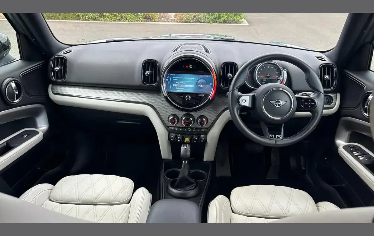 Used Mini Cooper S Countryman Exclusive 219 HP (161 kW) 2022 Green SUV