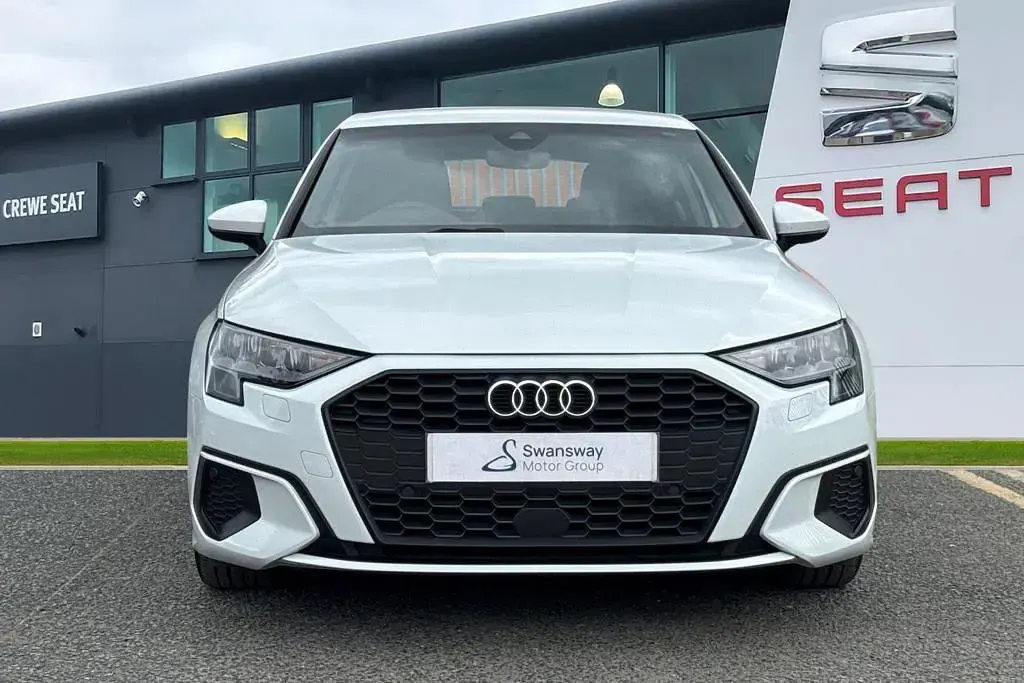 Used Audi A3 Sportback Advanced 2020 White Hatchback