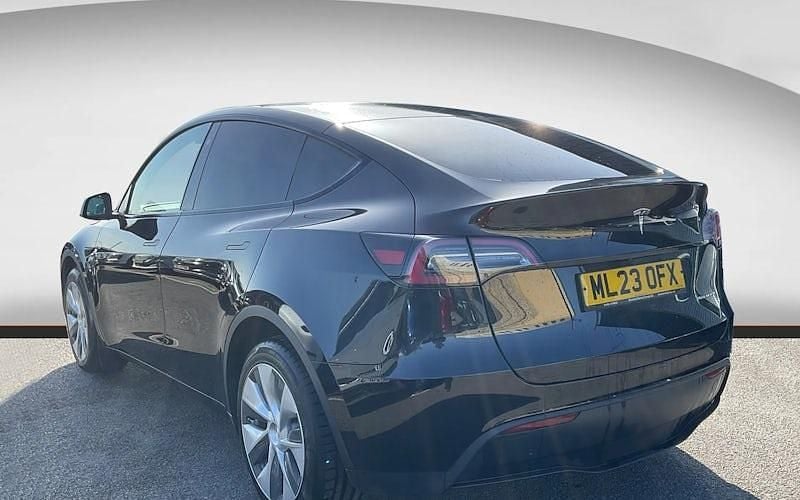 Usado Tesla Model Y Long Range AWD 286 kW (389 HP) 2025 SUV